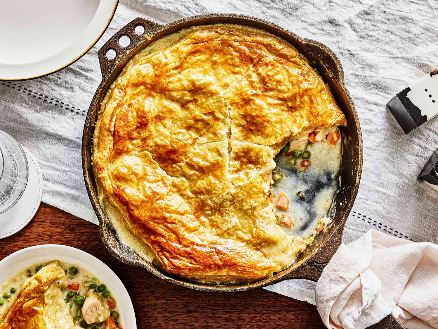 This Legitimately Easy Chicken Pot Pie Takes Just 10 Minutes to Prep