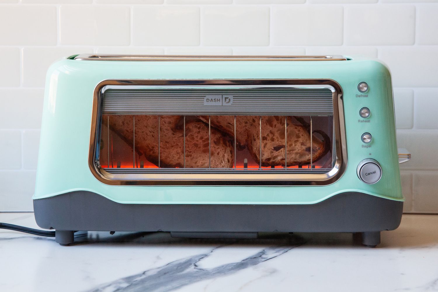 I Toasted Bread, Bagels, and Waffles to Find the 4 Best Toasters